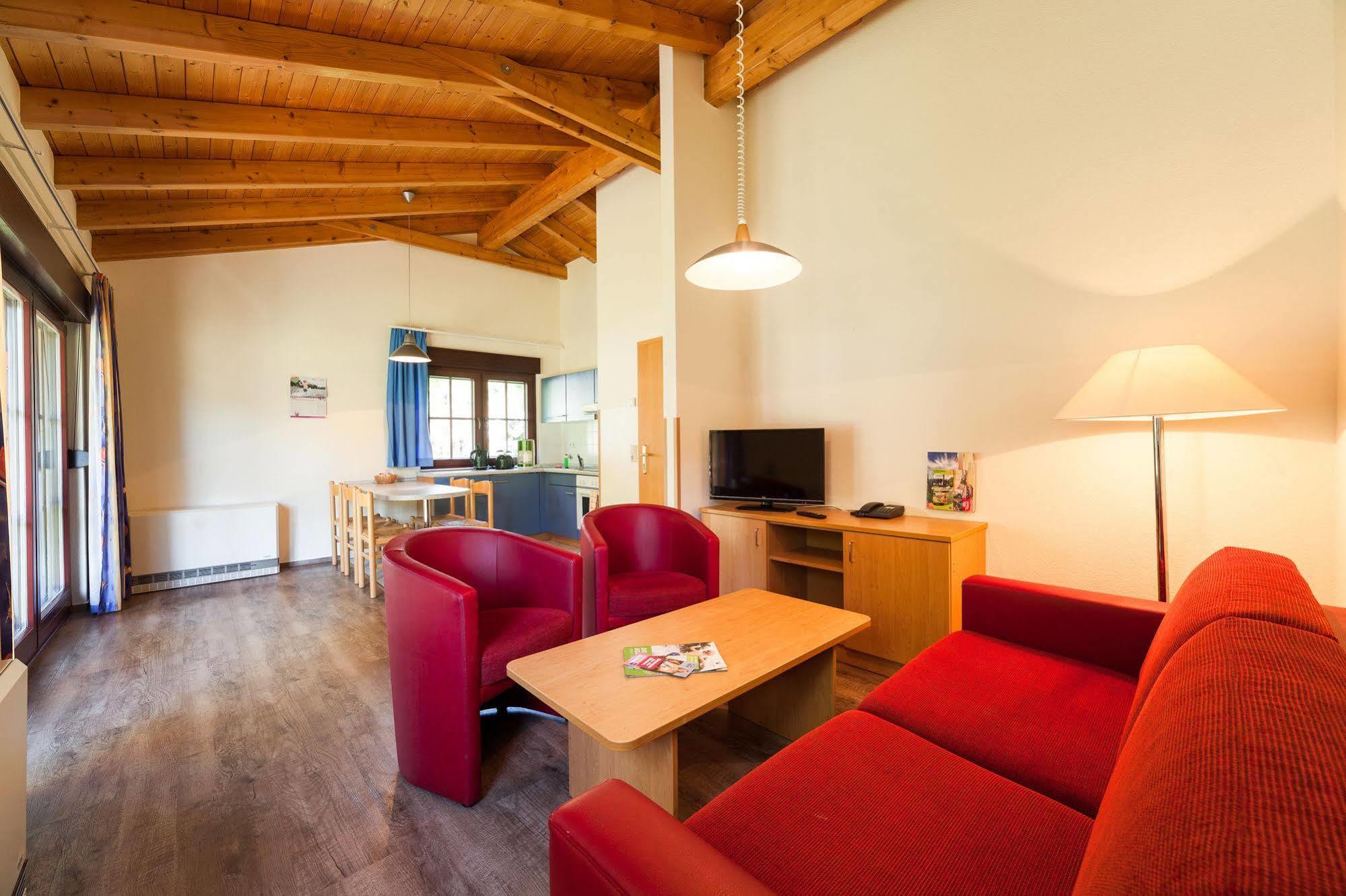 Trixi Park Zittauer Gebirge - Ferienhaeuser, Hotel Und Camping Großschönau Exterior foto